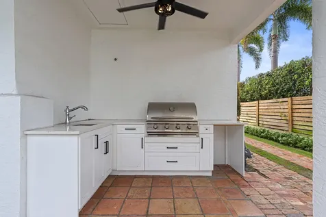 317 Vallette Way West Palm Beach FL 33401