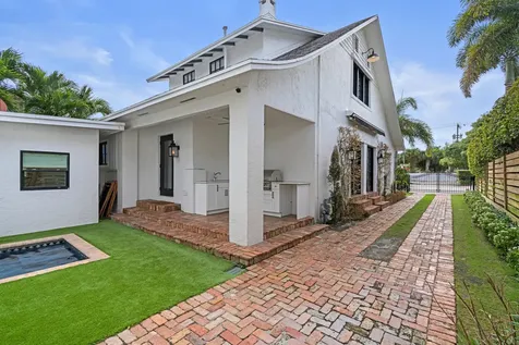 317 Vallette Way West Palm Beach FL 33401