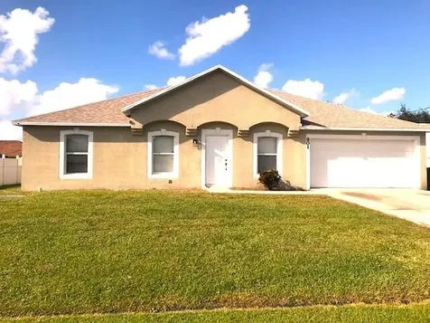 801 SW Mccullough Avenue Port St Lucie FL 34953