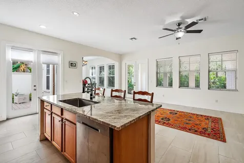 885 Taft Court Palm Beach Gardens FL 33410