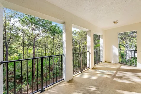 885 Taft Court Palm Beach Gardens FL 33410