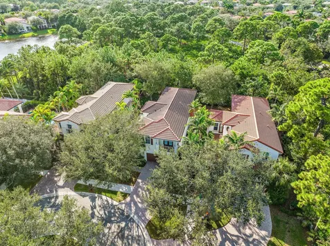 885 Taft Court Palm Beach Gardens FL 33410