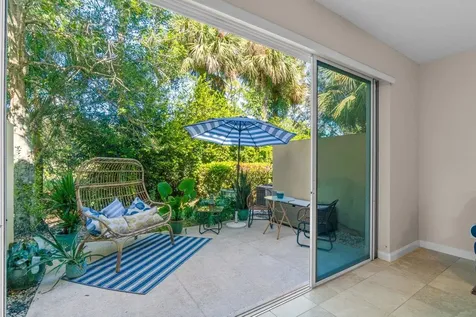 1033 Pinewood Lake Court Greenacres FL 33415