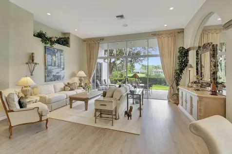16191 Villa Vizcaya Place Delray Beach FL 33446