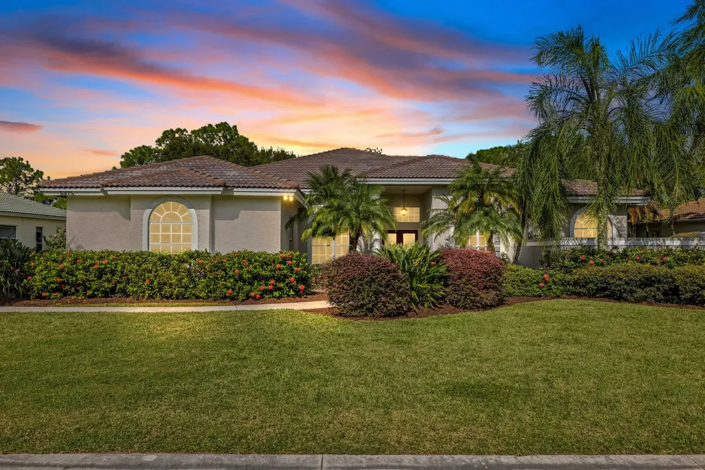 5375 SE Serenoa Terrace Hobe Sound FL 33455