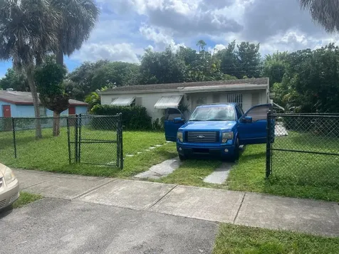 3370 NW 9th Street Lauderhill FL 33311