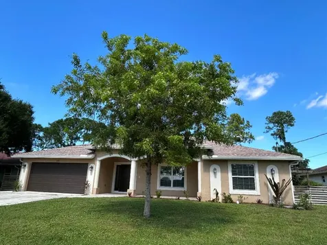 481 NW Archer Avenue Port St Lucie FL 34983