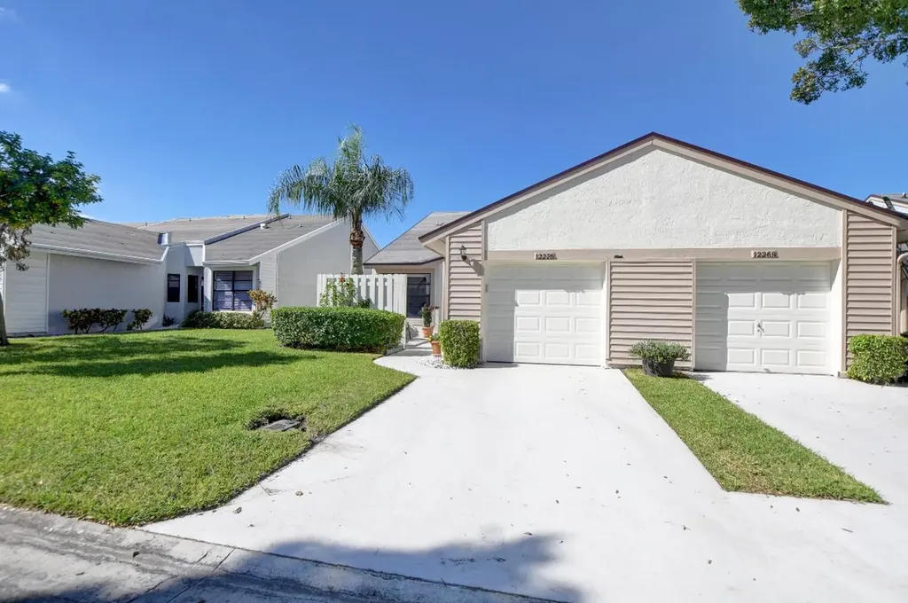 12275 Country Greens Boulevard Boynton Beach FL 33437