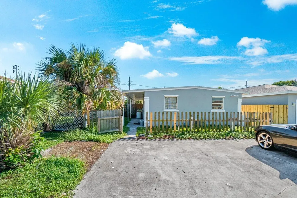 510 NW 11th Avenue Boynton Beach FL 33435