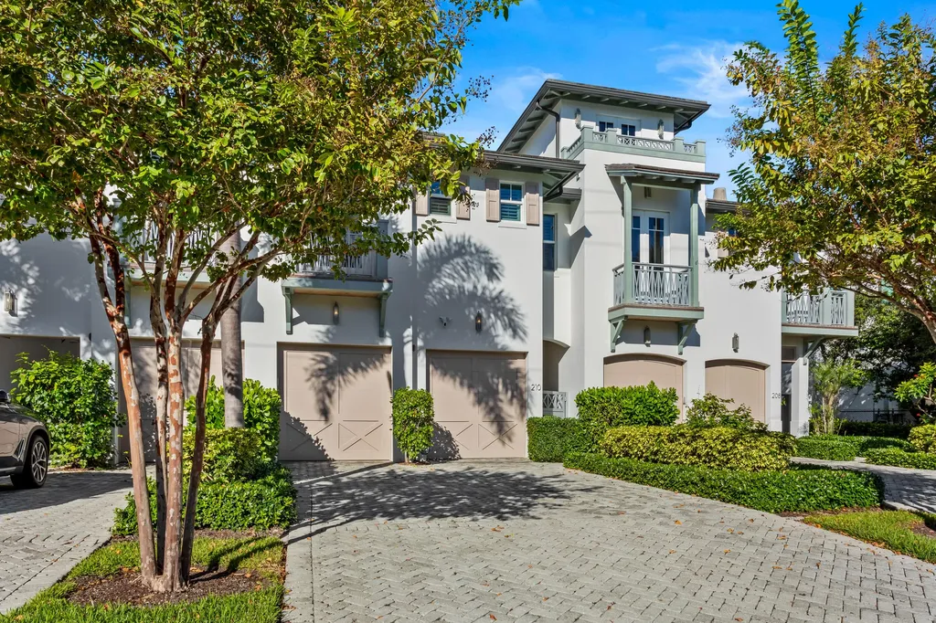 210 Venetian Drive Delray Beach FL 33483