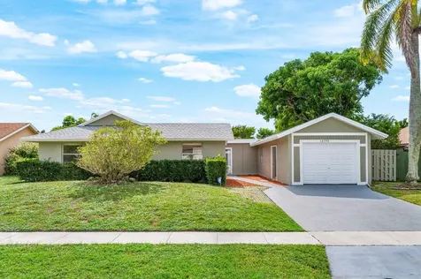 10390 Carmen Lane Royal Palm Beach FL 33411