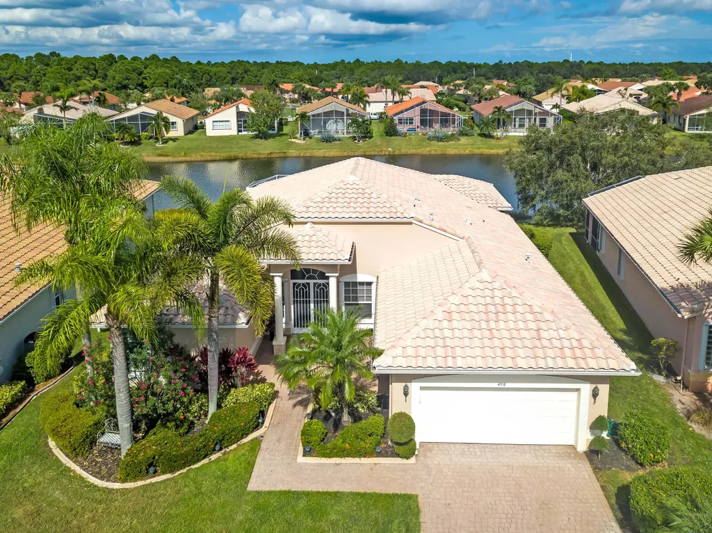 498 NW Blue Lake Drive Port St Lucie FL 34986