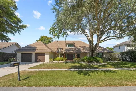 3035 Equestrian Drive Boca Raton FL 33434