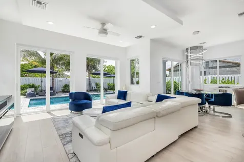 1519 N Lakeside Drive Lake Worth Beach FL 33460