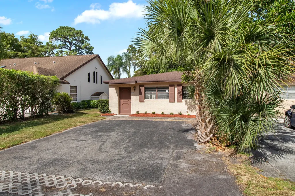 5161 Rose Hill Drive Boynton Beach FL 33437