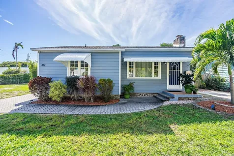 806 Kanuga Drive West Palm Beach FL 33401