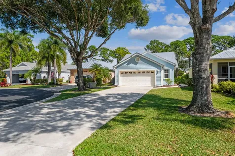 7915 SE Sugar Pines Way Hobe Sound FL 33455