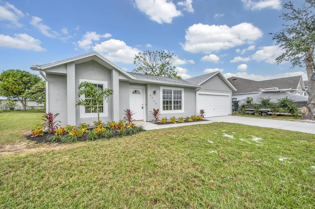 4714 SW Yacolt Drive Port St Lucie FL 34953