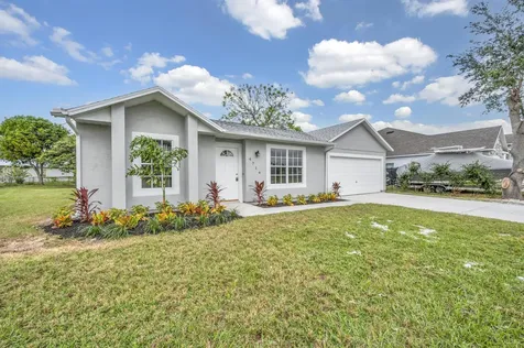 4714 SW Yacolt Drive Port St Lucie FL 34953