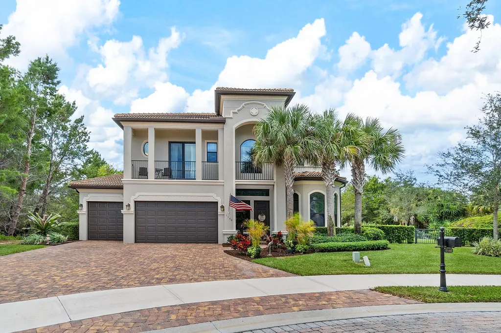 1140 NE Savannah Oaks Way Jensen Beach FL 34957