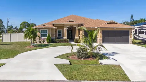 4674 SW Monaco Street Port St Lucie FL 34953