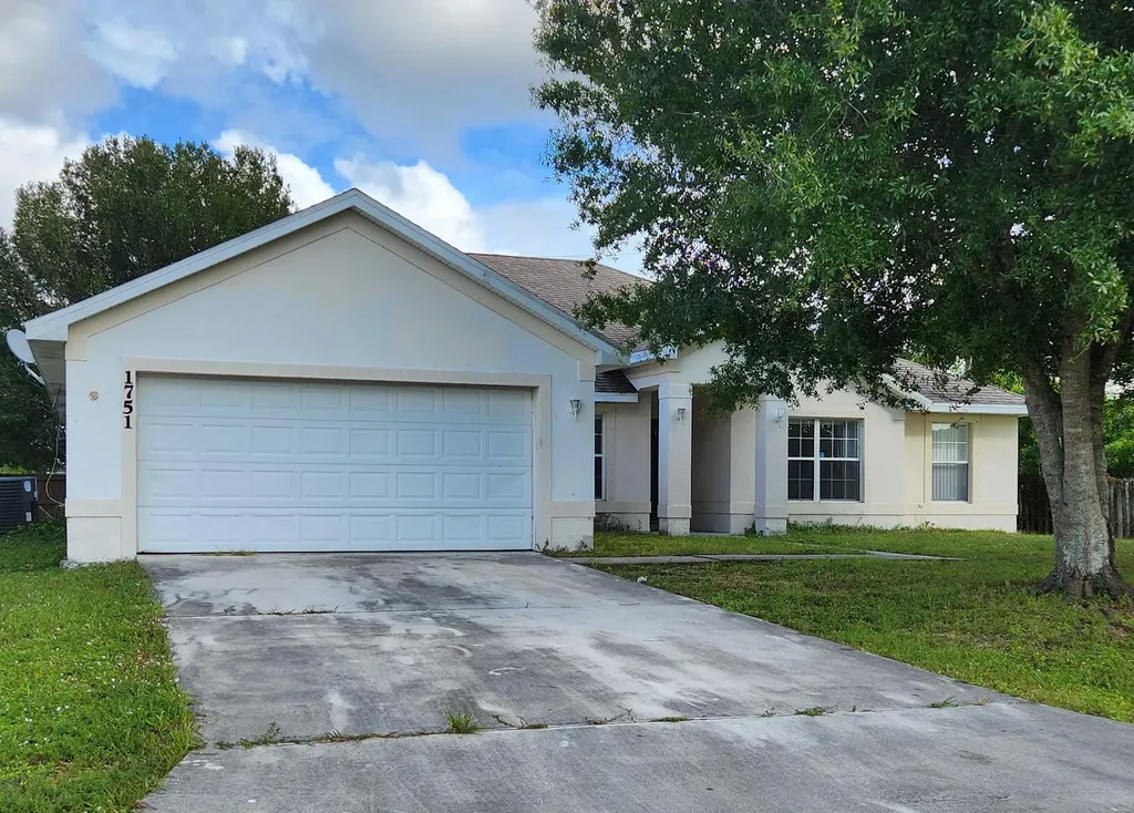 1751 SW Bonanza Street Port St Lucie FL 34953
