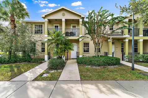 2042 SE Korona Drive Port St Lucie FL 34952