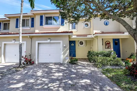 3084 N Evergreen Circle Boynton Beach FL 33426