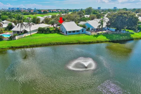 2740 Clubhouse Pointe West Palm Beach FL 33409