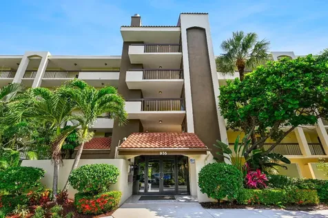 955 Egret Circle Delray Beach FL 33444