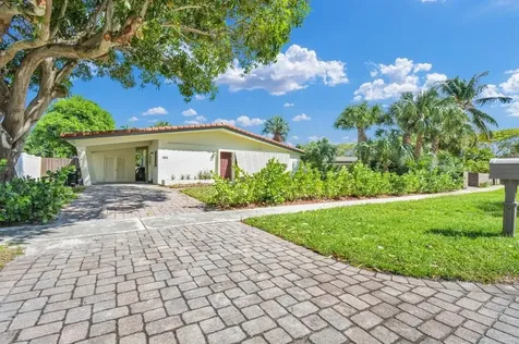 2098 NE 4th Avenue Boca Raton FL 33431
