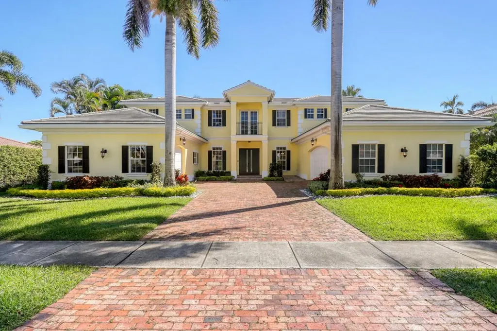 8050 Fairway Trail Boca Raton FL 33487