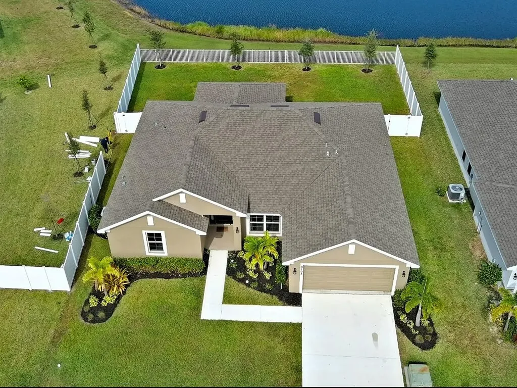 8105 Amalfi Circle Fort Pierce FL 34951