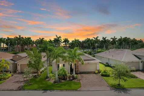 10124 SW Fernwood Avenue Port St Lucie FL 34987
