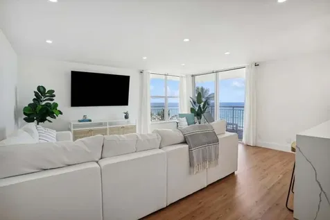 1051 Hillsboro Mile Hillsboro Beach FL 33062