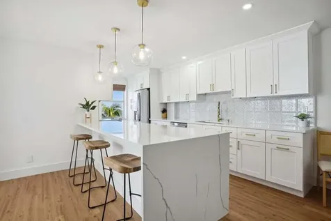 1051 Hillsboro Mile Hillsboro Beach FL 33062