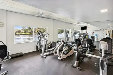 1051 Hillsboro Mile Hillsboro Beach FL 33062