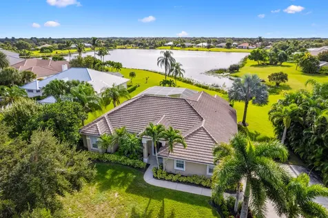 4904 SW Lake Grove Circle Palm City FL 34990
