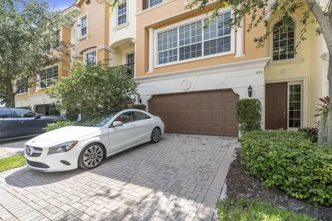 5720 NE Verde Circle Boca Raton FL 33487