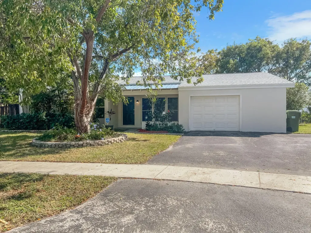 9830 NW 3rd Street Pembroke Pines FL 33024