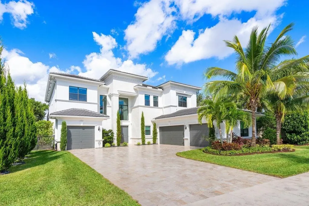 9711 Rennes Lane Delray Beach FL 33446