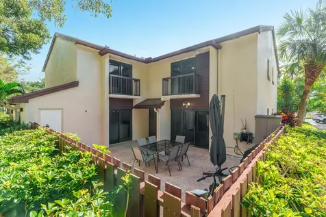 4301 Carambola Circle N Coconut Creek FL 33066