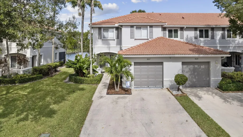 8027 Big Pine Way Riviera Beach FL 33407