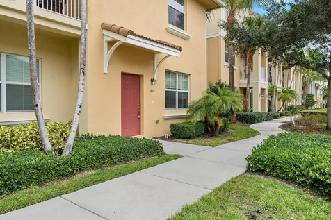 1832 Via Granada Boynton Beach FL 33426