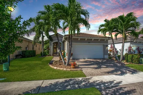 266 SW Manatee Springs Way Port St Lucie FL 34986