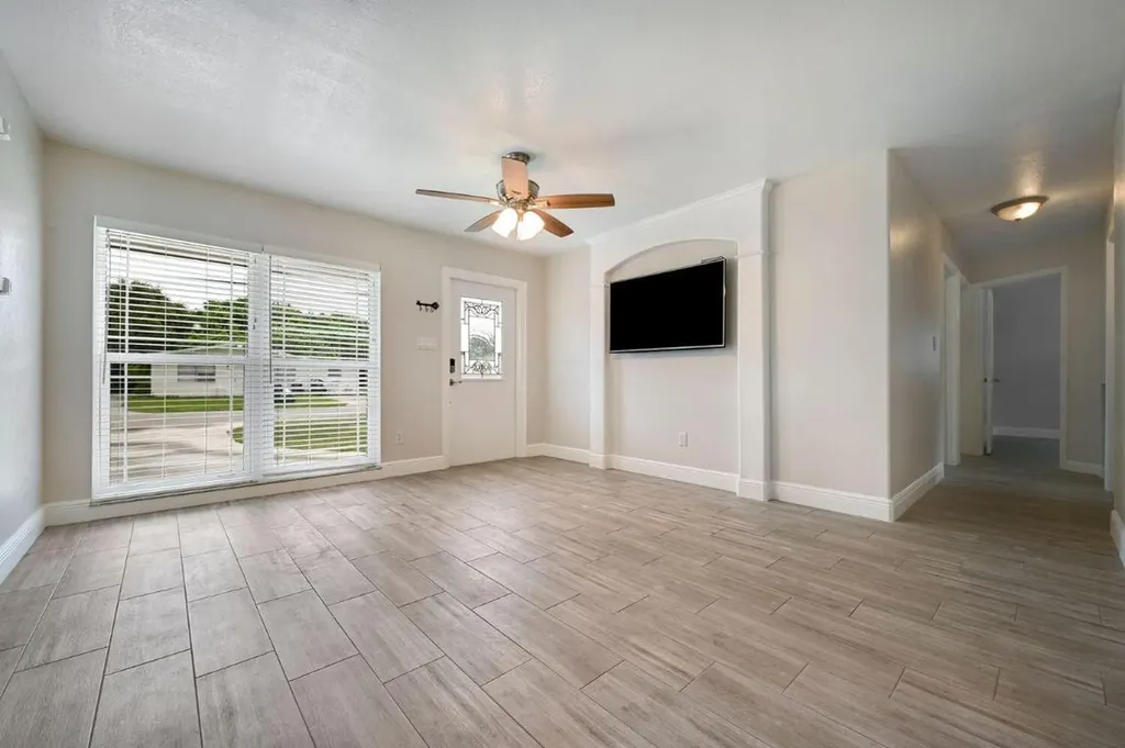 601 Holly Avenue Fort Pierce FL 34982