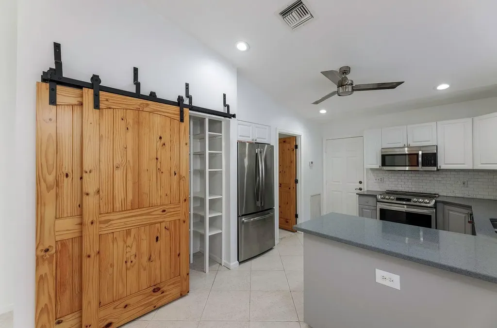 1020 Island Manor Drive Greenacres FL 33413