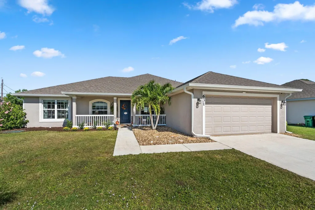 631 SE Capon Terrace Port St Lucie FL 34983