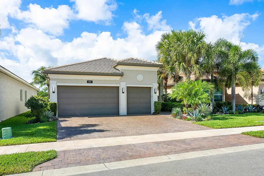 12591 Crested Butte Avenue Boynton Beach FL 33473