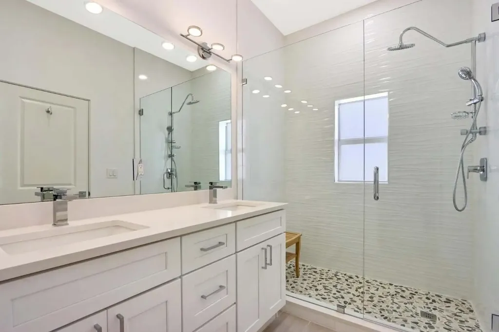 115 Cascade Lane Palm Beach Shores FL 33404